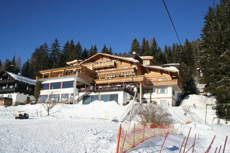 Frieden Das Alpine Panorama Hotel Hochpillberg Exteriör bild